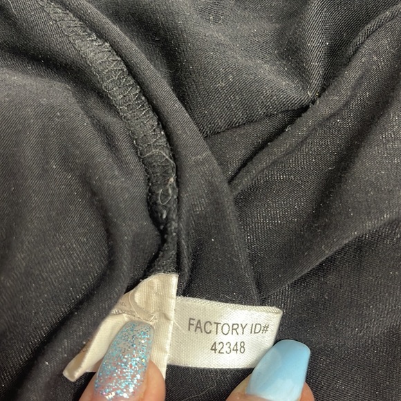 Large Express Tank Top - Picture 4 of 7